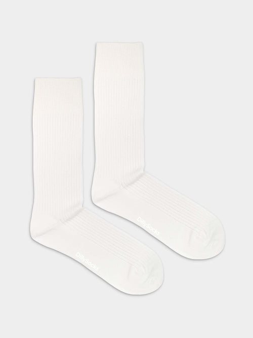 Weisse gerippte Socke inspiriert von Schneewittchen