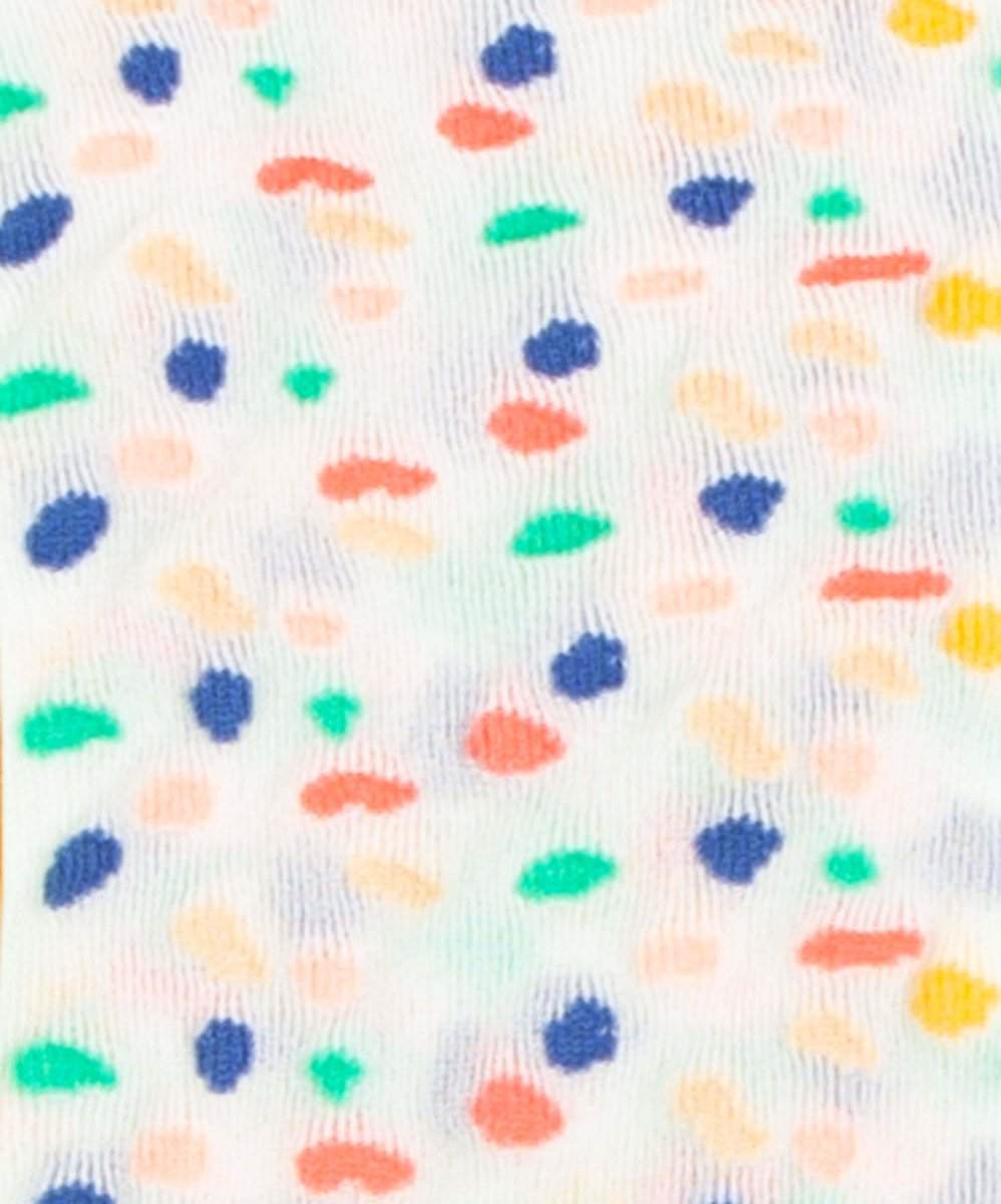 Bunte Sugar Sprinkles auf Socken für verspieltes Schuhwerk