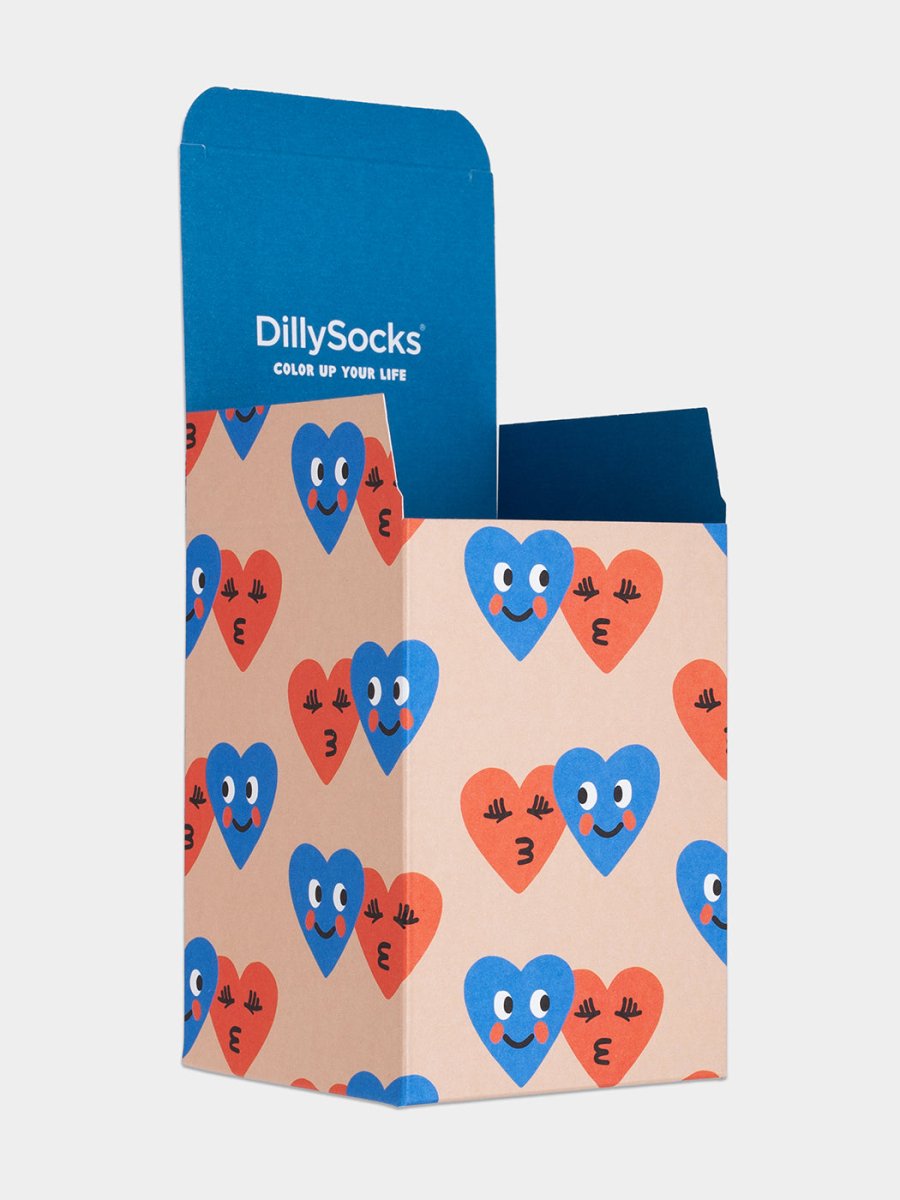 Geschenkverpackung Geschenkverpackung Smiling Hearts (für 3 - 4 Paar, zum Selberbefüllen) von DillySocks