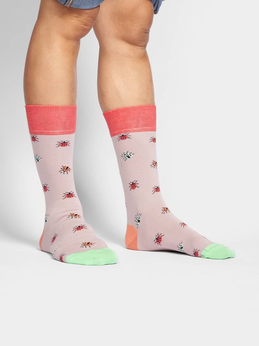 Socken Buzzing Beetles von DillySocks