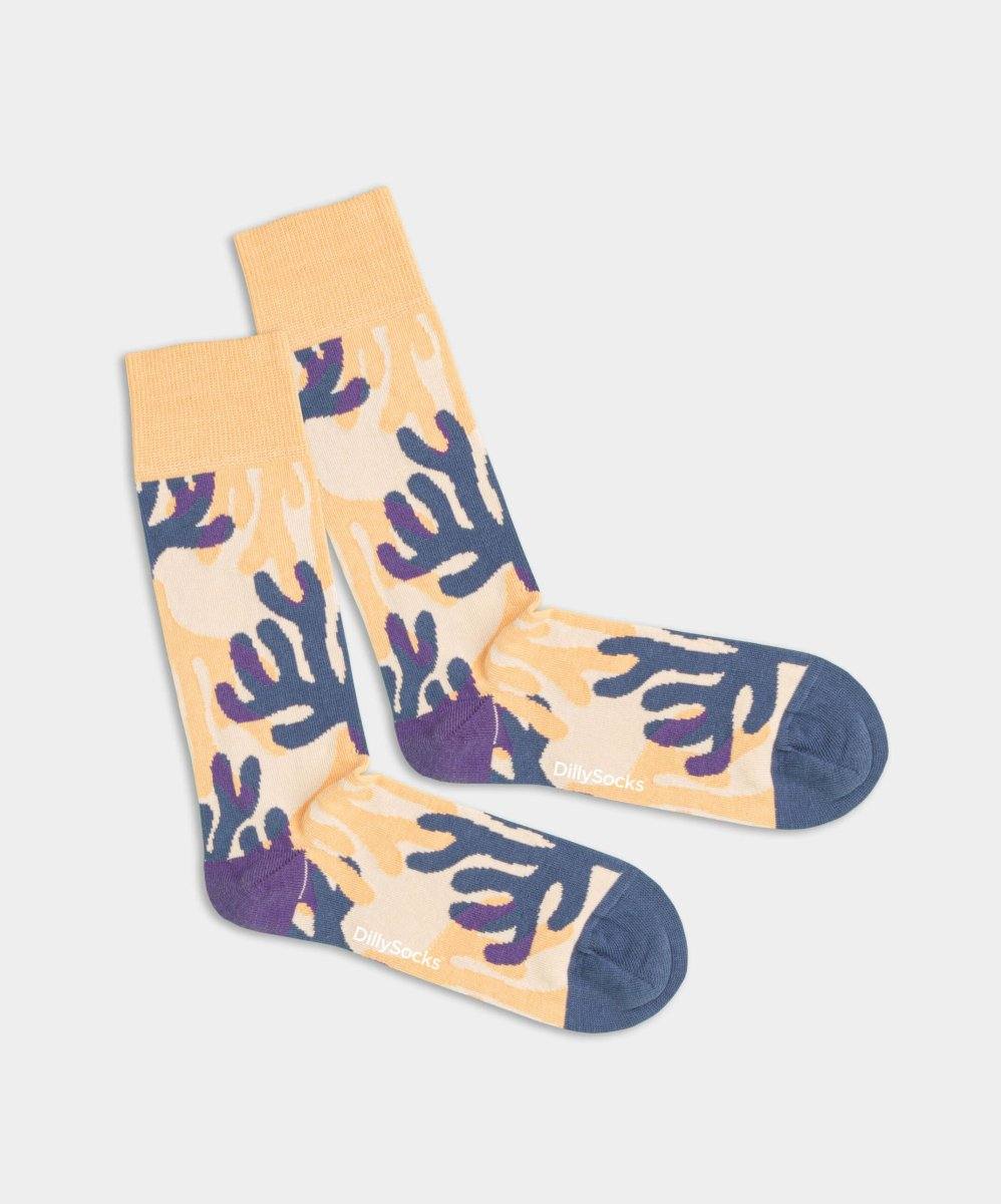 Moonshine Coral Socken mit Meerjungfrauenmotiv bei Mondschein