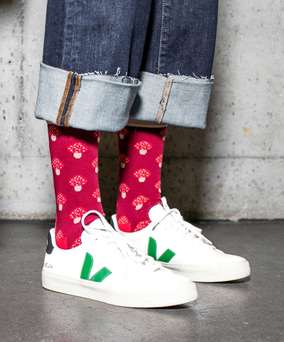 Socken Toxic Fire Shrooms von DillySocks