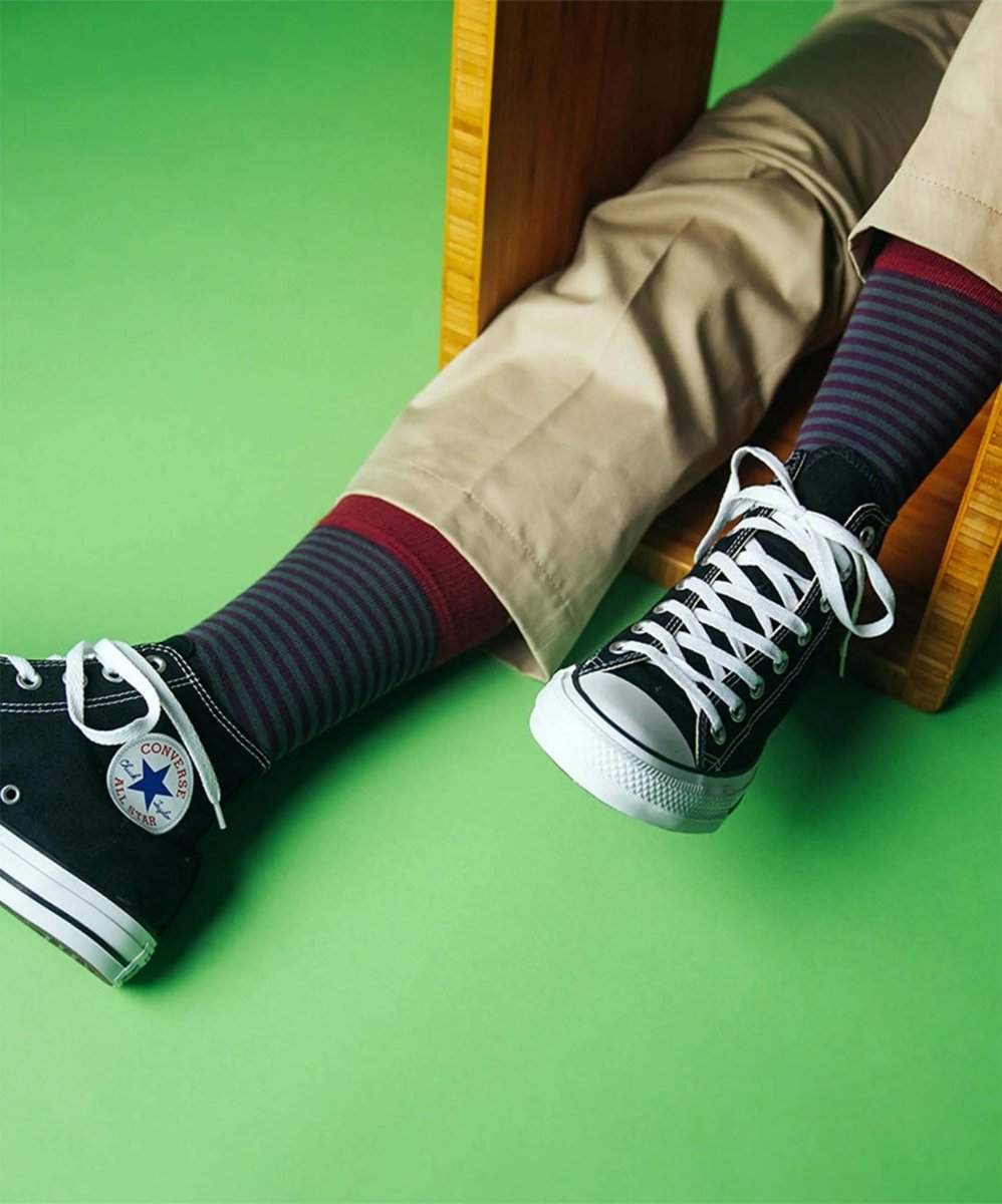 Socken Wine Ring von DillySocks
